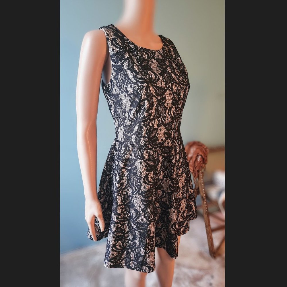 HEART SOUL Black Lace Dress w Beige Lining - Size M